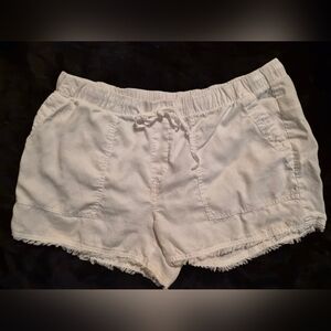 Cloth & Stone White Shorts